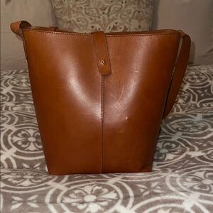 Jenni Kayne Leather Bucket Bag with Wallet